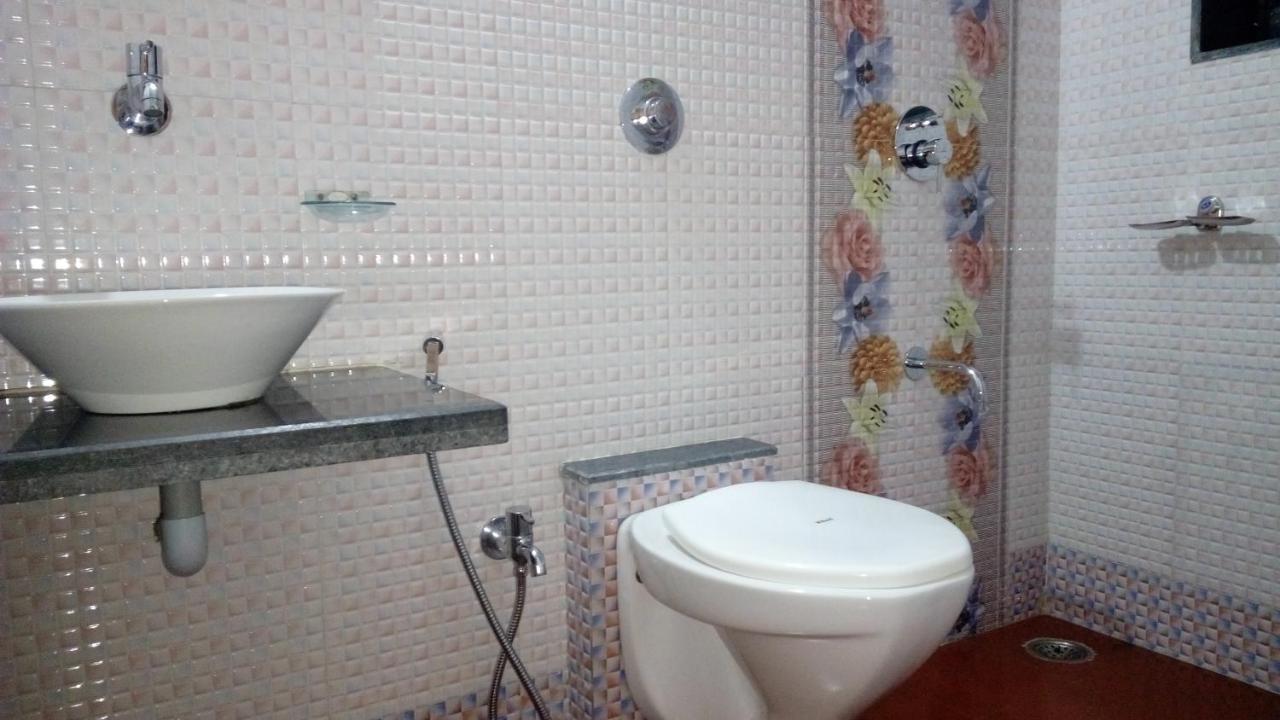 ホテル Bluebell Residency マハバレシュワール エクステリア 写真